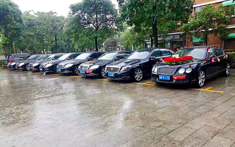 賓利豪華婚慶車隊(duì)